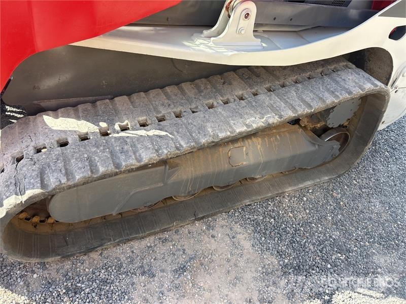 Takeuchi TL12V2 Lietoti riteņu kompaktiekrāvēji