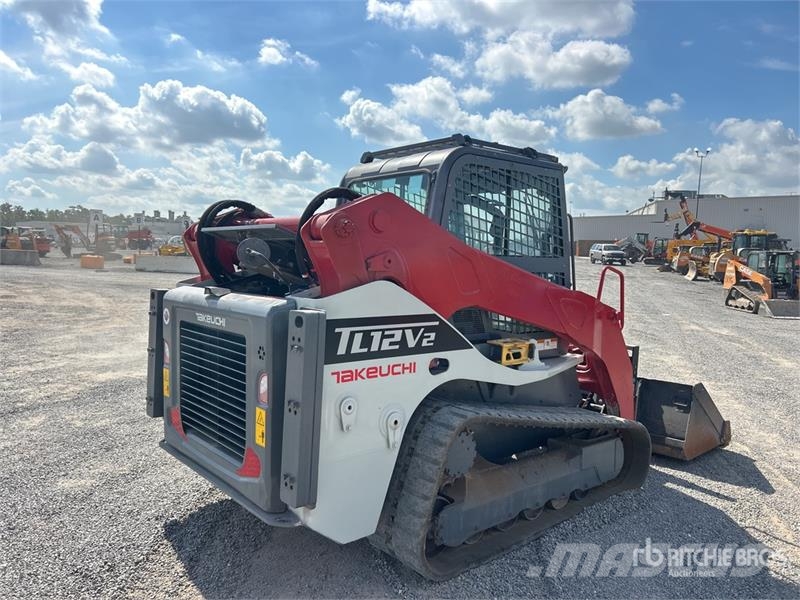 Takeuchi TL12V2 Lietoti riteņu kompaktiekrāvēji