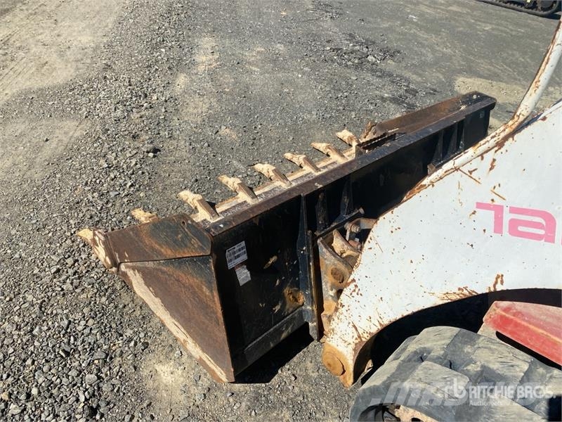 Takeuchi TL230 Skid steer loaders