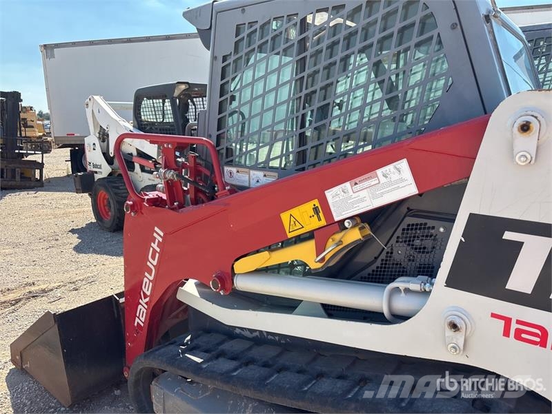 Takeuchi TL6R Compact Track Loader Lietoti riteņu kompaktiekrāvēji