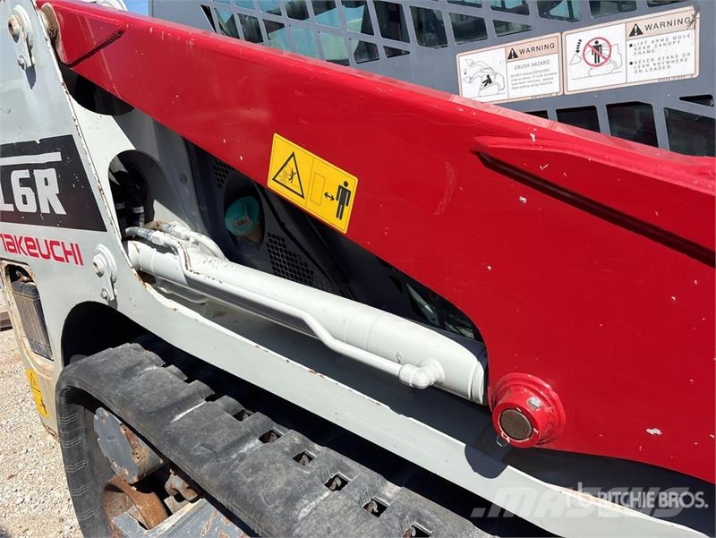 Takeuchi TL6R Compact Track Loader Lietoti riteņu kompaktiekrāvēji