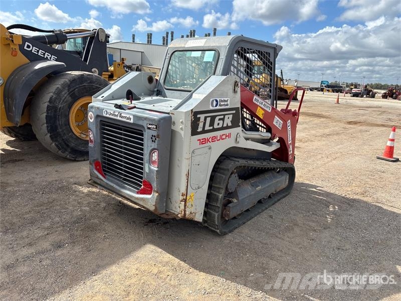 Takeuchi TL6R High Flow Compact Track Loader (Inoperable) لوادر انزلاقية التوجيه