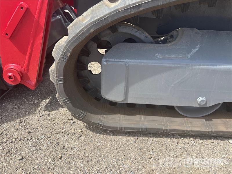 Takeuchi TL6R Two-Speed Compact Track Loader Мини-погрузчики