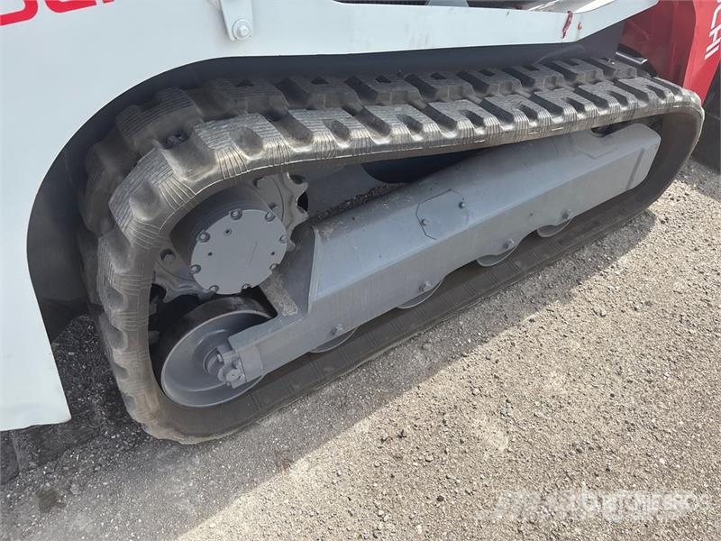 Takeuchi TL6R Two-Speed Compact Track Loader Мини-погрузчики
