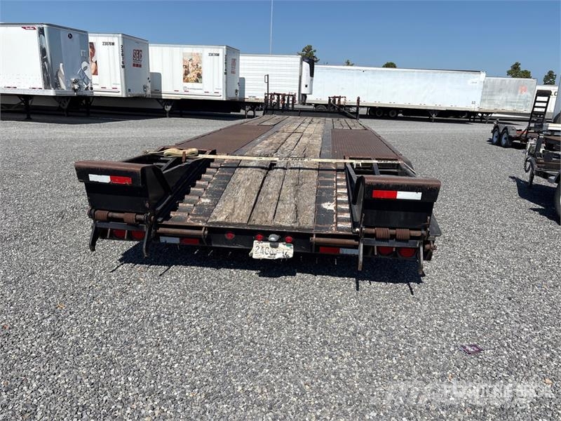 Talbert 29 ft Tri/A Equipment Trailer Prikolice za prevoz vozil