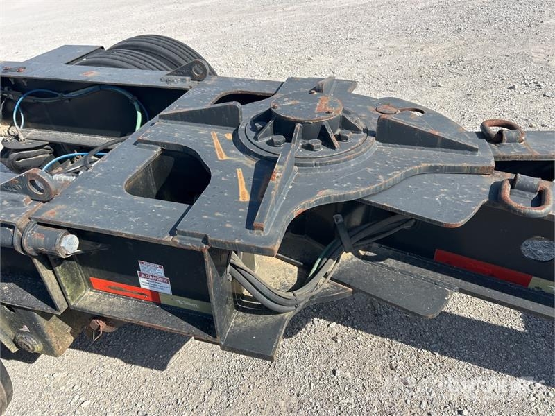 Talbert S/A Booster Axle مقطورات أخرى