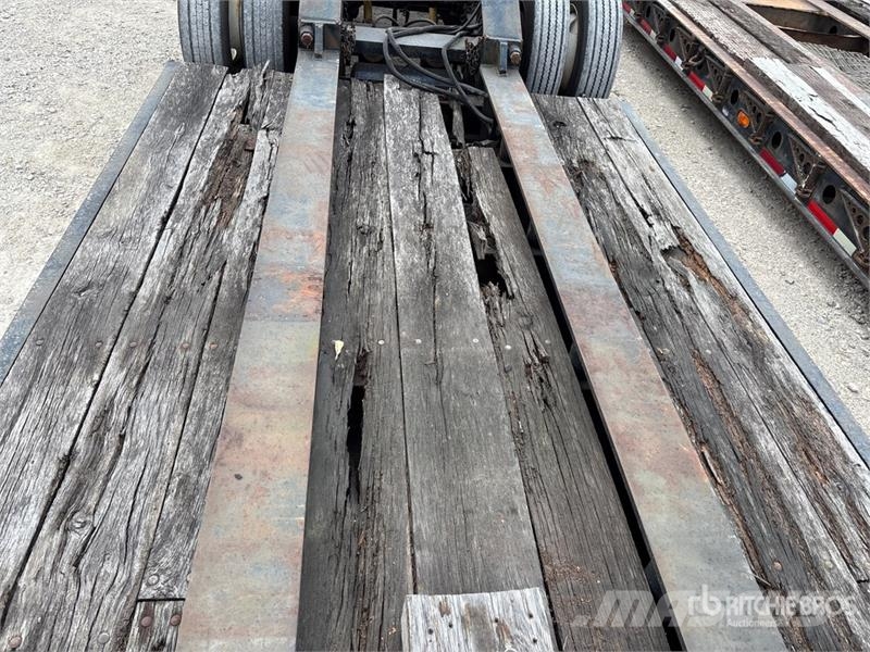 Talbert T4DW-40-HRG-1-T1-2/2 40 ton T/A Lowboy Trailer 平板拖车