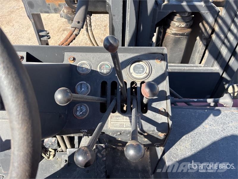 Taylor Pneumatic Tire Forklift Empilhadores - Outros