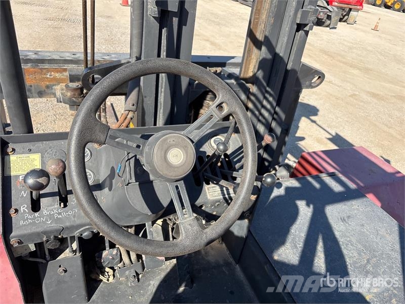 Taylor Pneumatic Tire Forklift Empilhadores - Outros