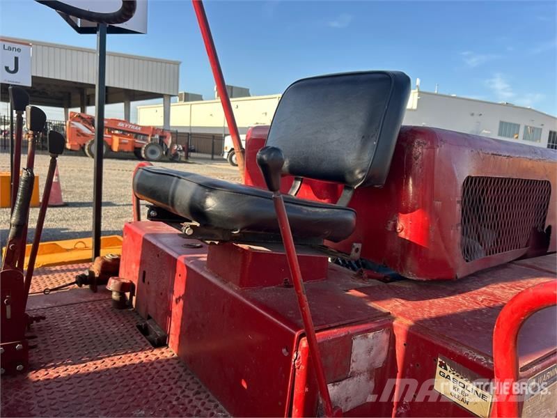 Taylor Pneumatic Tire Forklift Gaffeltrucker - Annet