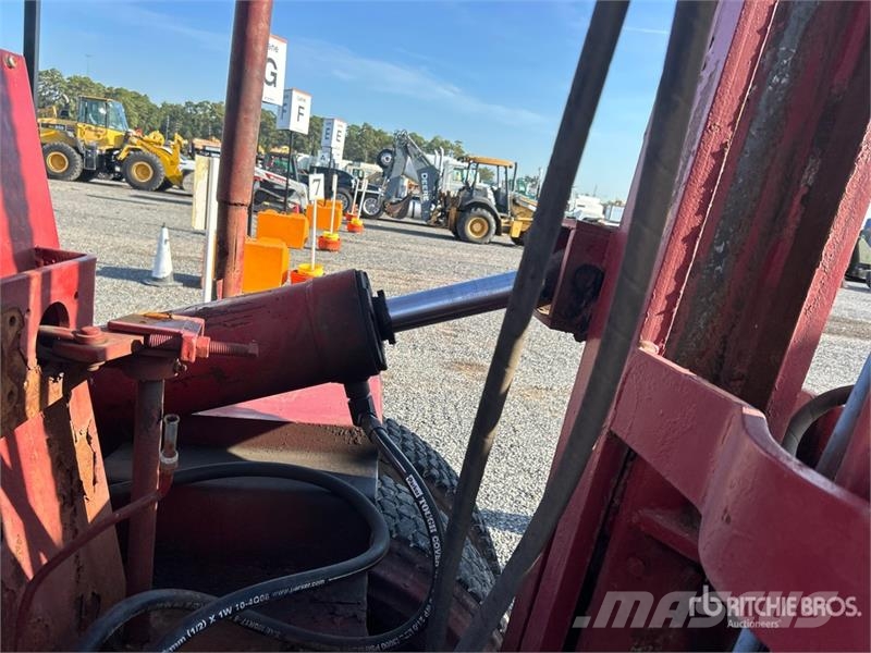 Taylor Pneumatic Tire Forklift Gaffeltrucker - Annet
