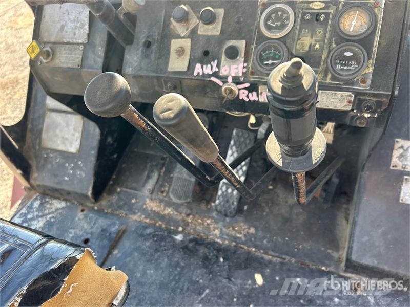 Taylor S-27 Pneumatic Tire Forklift 그 외 지게차