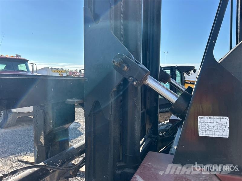 Taylor S-27 Pneumatic Tire Forklift 그 외 지게차
