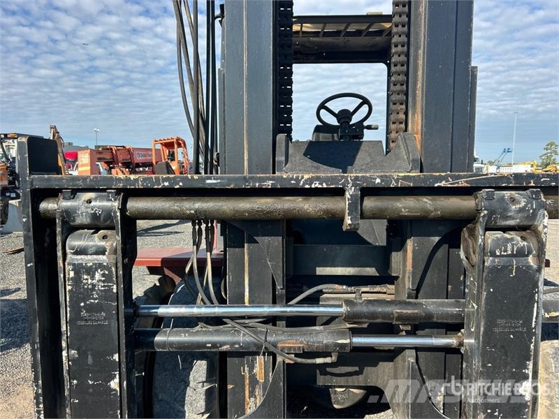 Taylor S-27 Pneumatic Tire Forklift 그 외 지게차