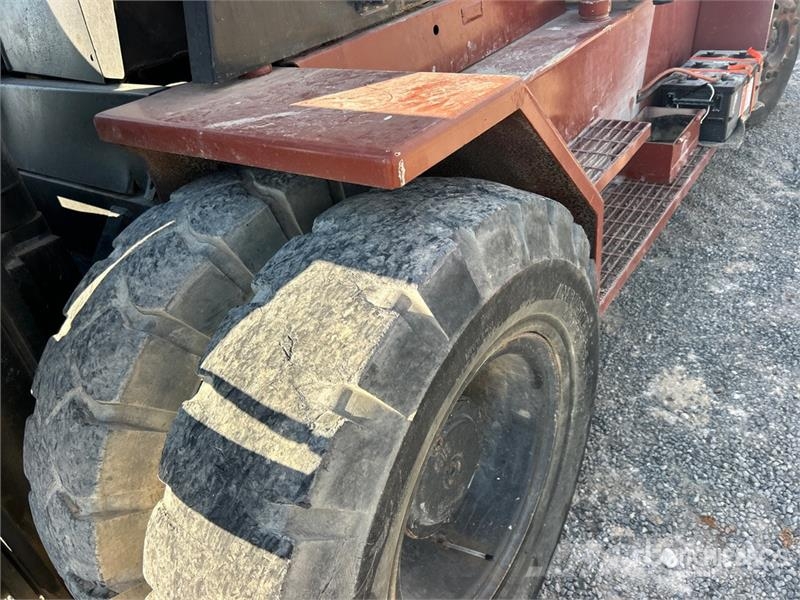 Taylor S-27 Pneumatic Tire Forklift 그 외 지게차