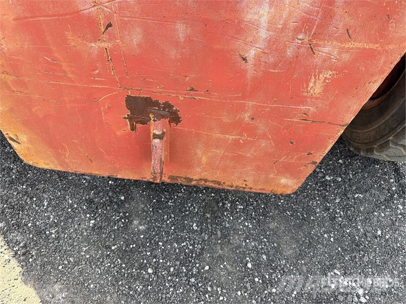 Taylor TY200S Pneumatic Tire Forklift Šakiniai krautuvai - Kita