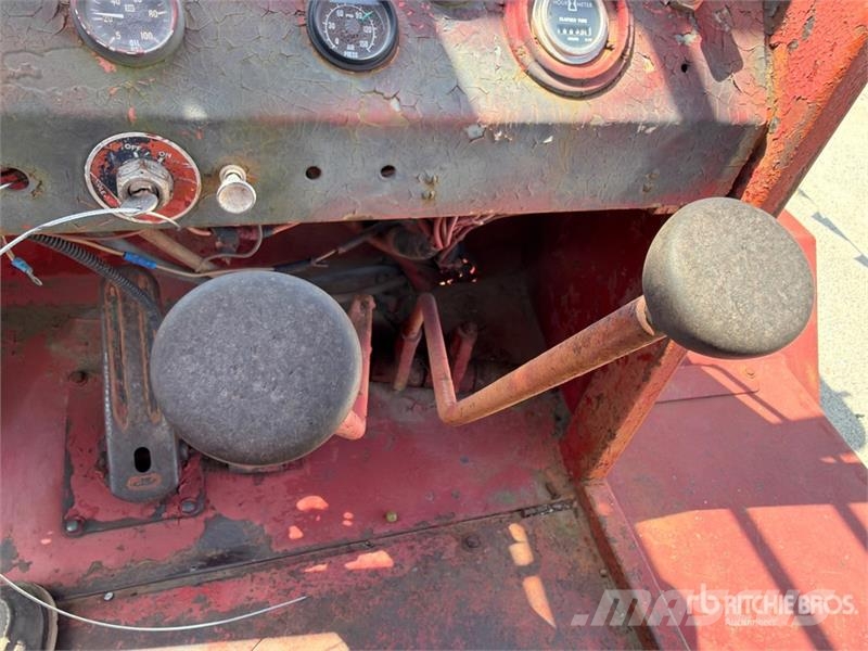 Taylor TY200S Pneumatic Tire Forklift Šakiniai krautuvai - Kita