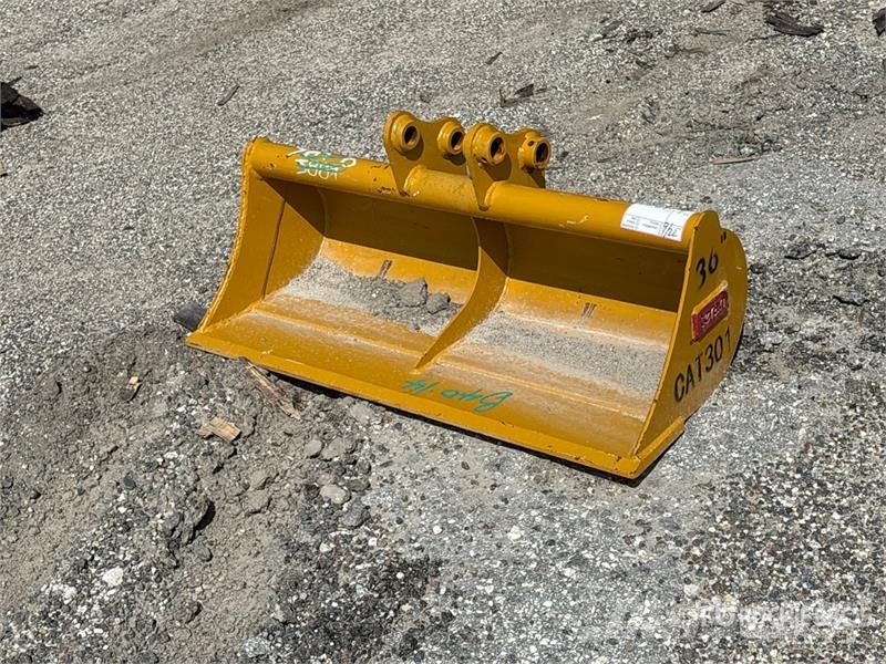 Teran BKT30136CLN Buckets