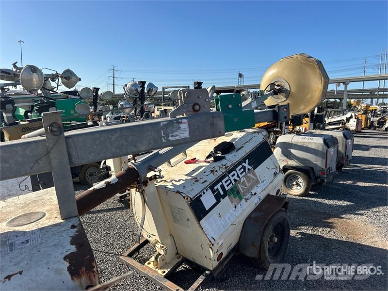 Terex 6 kW Light Tower (Inoperable) أبراج خفيفة