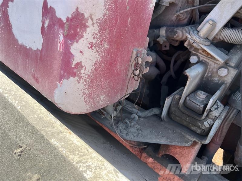 Terex Advance 12x4 Front Discharge Mixer Truck Camion malaxeur