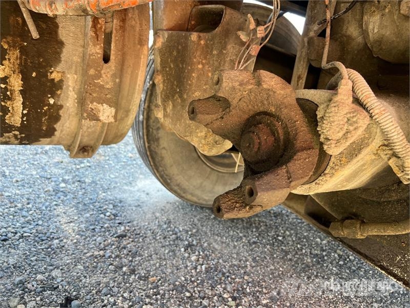 Terex Advance 12x4 Front Discharge Mixer Truck Beton-Mischfahrzeuge