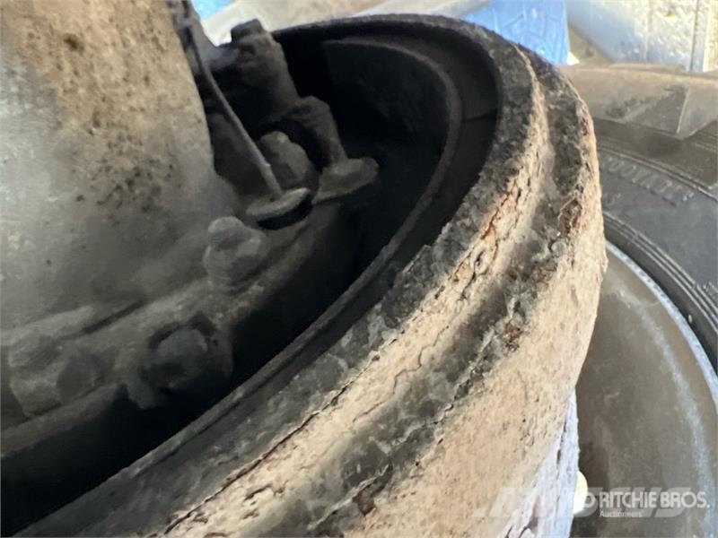 Terex Advance 6x6 Front Discharge Mixer Truck Avtomešalci za beton