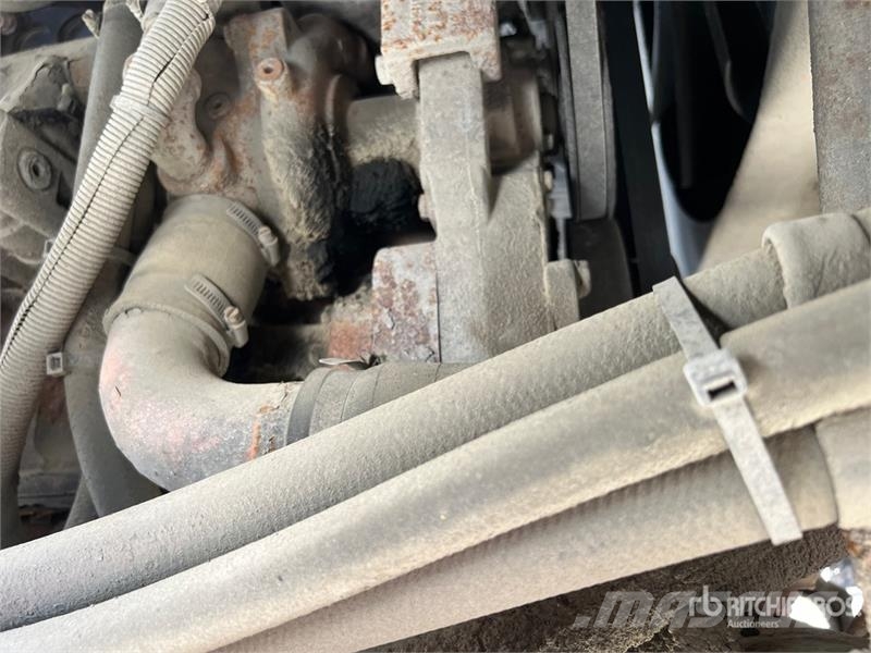Terex Advance 6x6 Front Discharge Mixer Truck Avtomešalci za beton