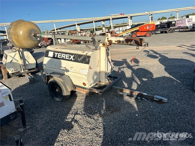 Terex AL4 أبراج خفيفة