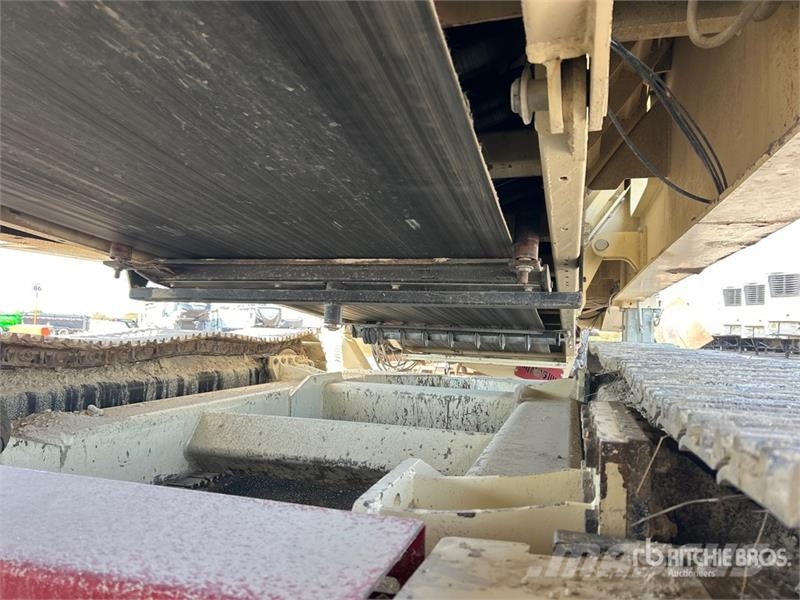 Terex MDS M515 Tracked Trommel Screen الطبلة