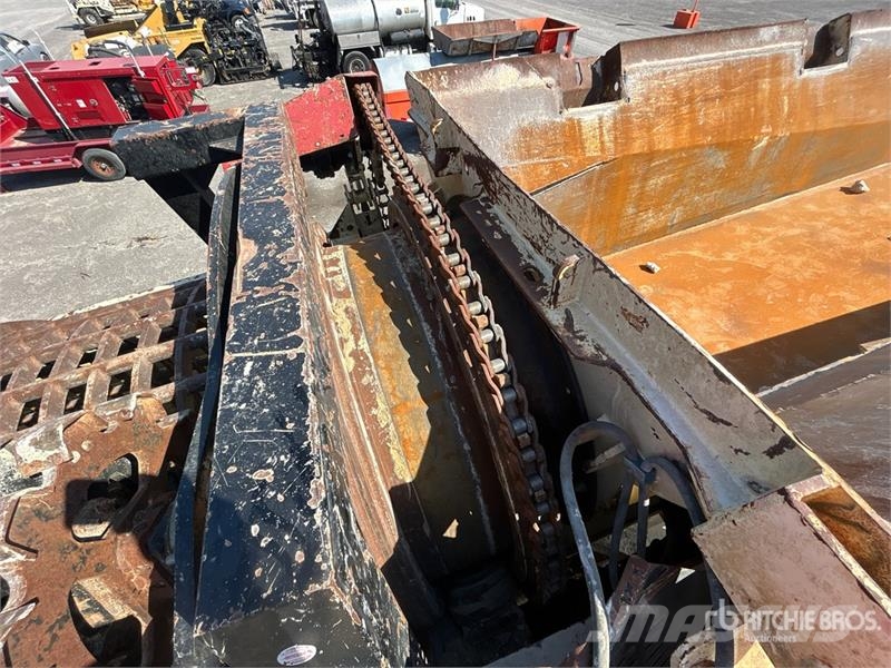 Terex MDS M515 Tracked Trommel Screen الطبلة