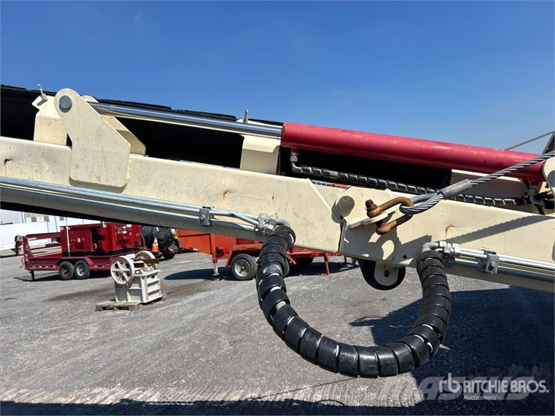 Terex MDS M515 Tracked Trommel Screen الطبلة