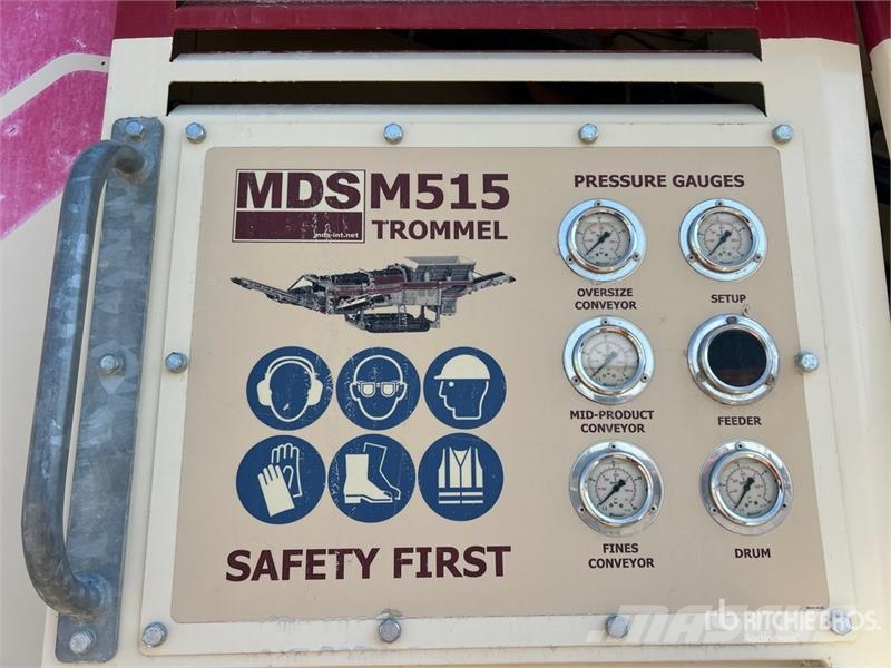 Terex MDS M515 Tracked Trommel Screen الطبلة