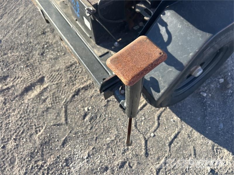 Terex RL4 Lichtmasten