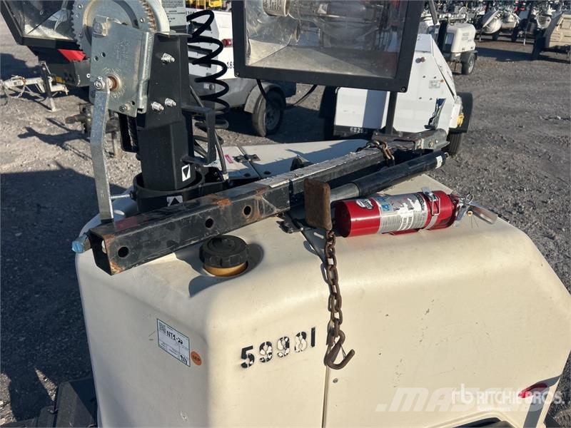 Terex RL4 Lichtmasten