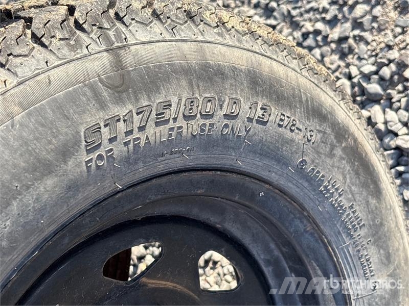 Terex RL4 Gaismas torņi
