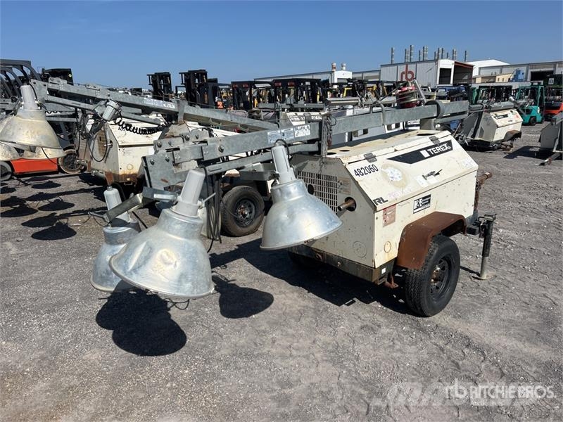 Terex RL4000 Torres de iluminación