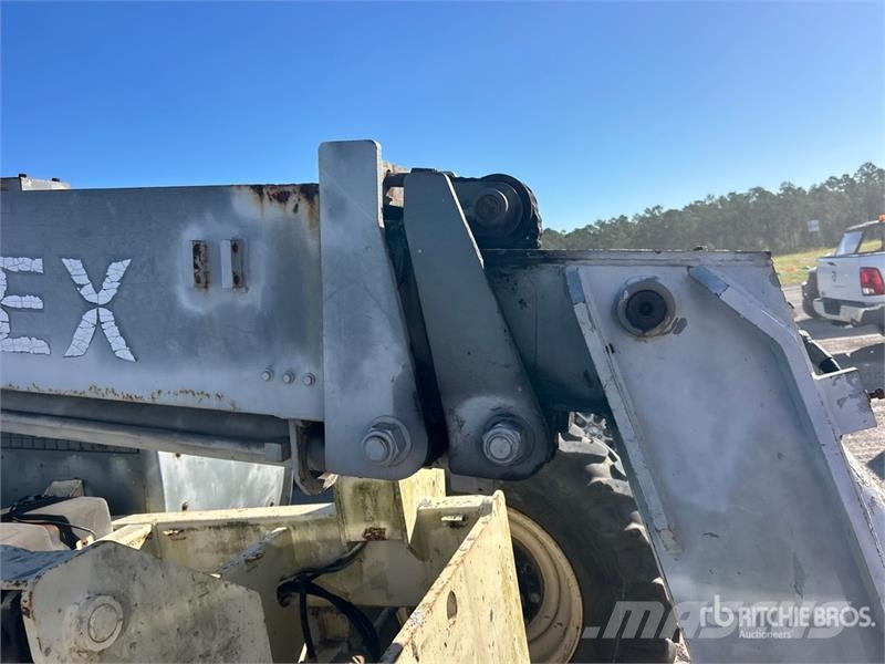 Terex TH644C مناولات متداخلة