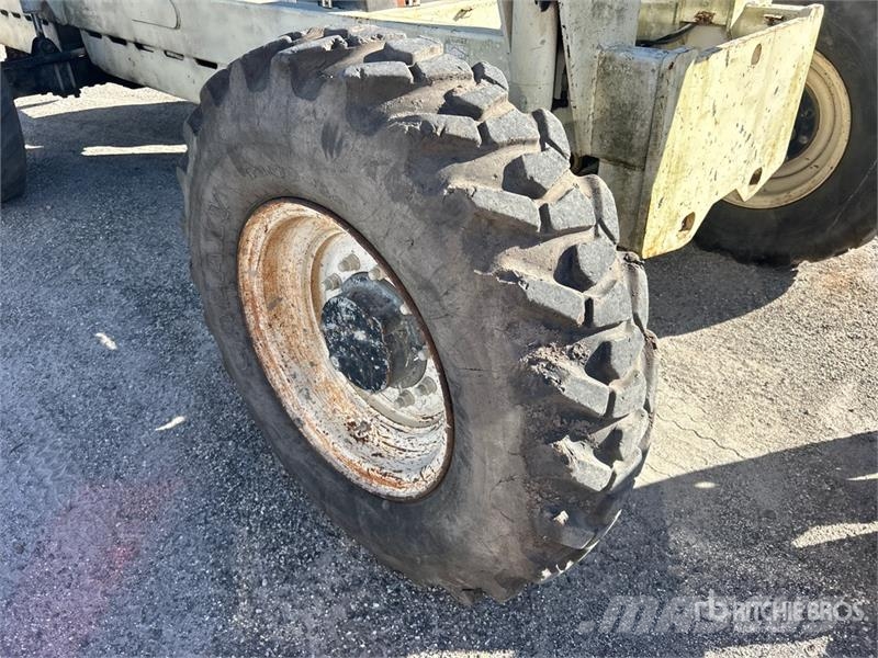 Terex TH644C مناولات متداخلة