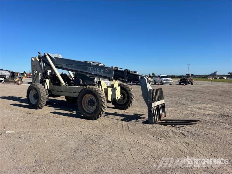 Terex TH644C مناولات متداخلة