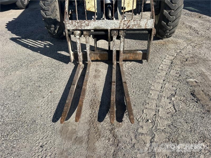 Terex TH644C مناولات متداخلة