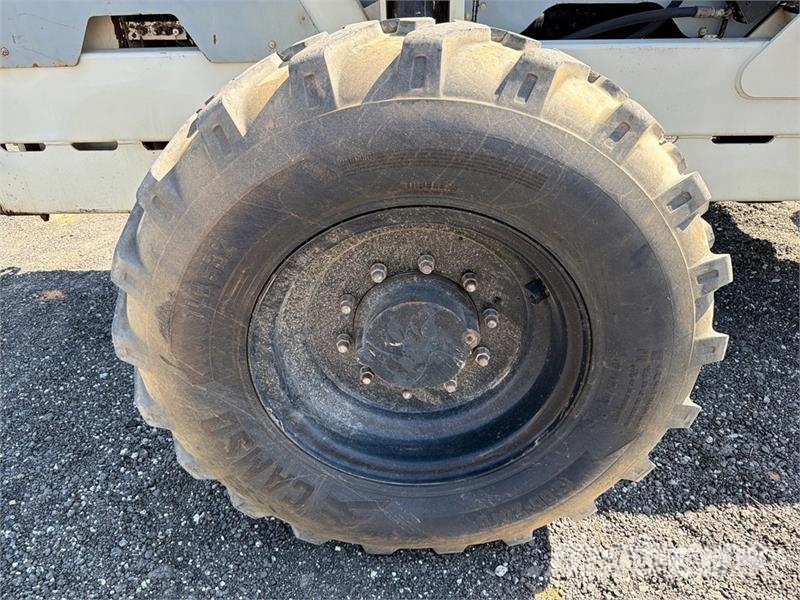Terex TH844C Teleskopski viličarji