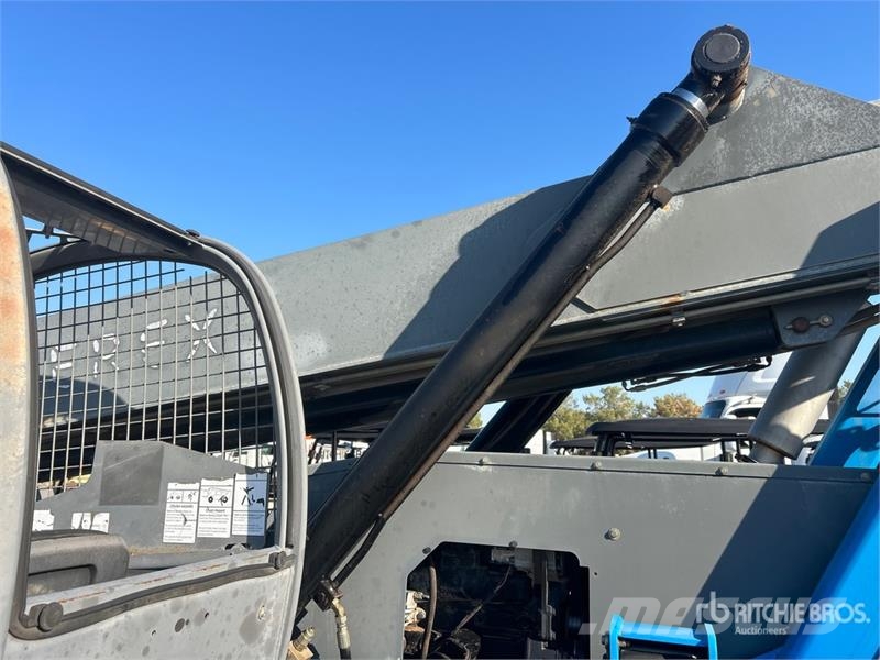 Terex TH844C Teleszkópos rakodók