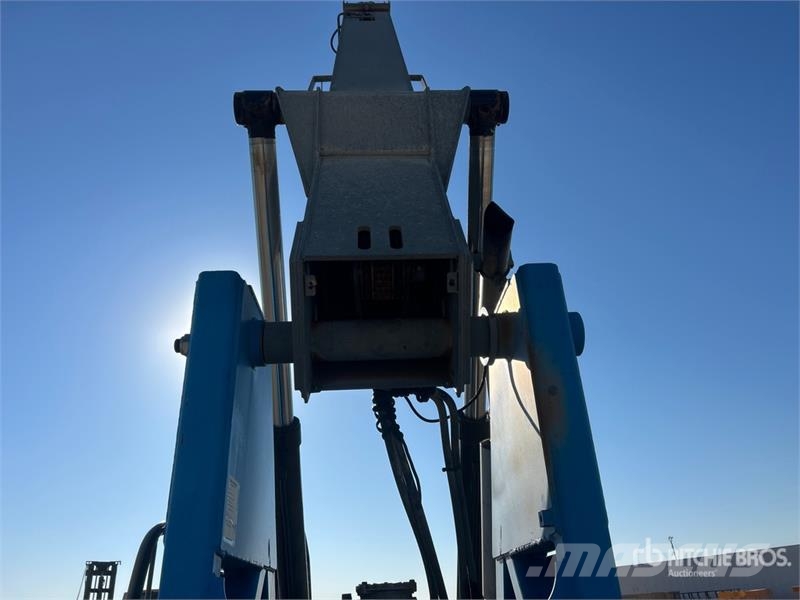 Terex TH844C Teleszkópos rakodók