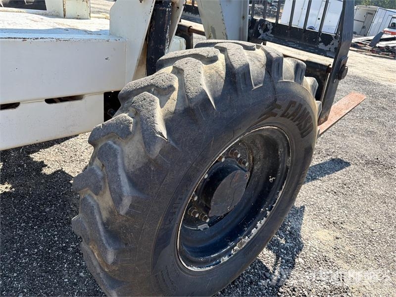 Terex TH844C Teleskopski viličarji