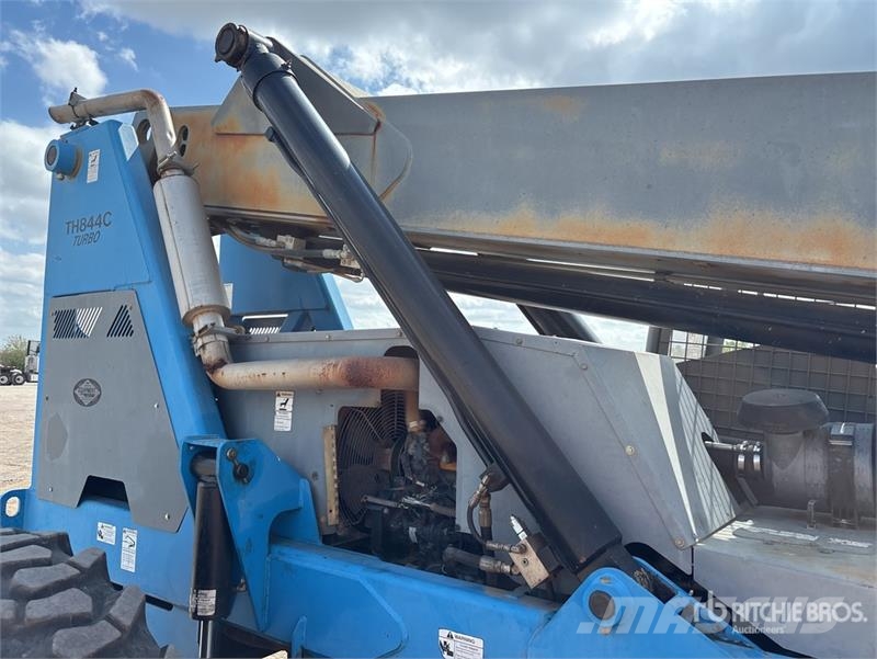 Terex TH844C Teleskopik yükleyiciler