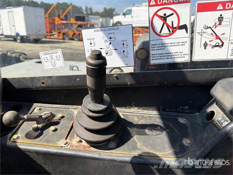Terex TH844C Teleskopski viličarji