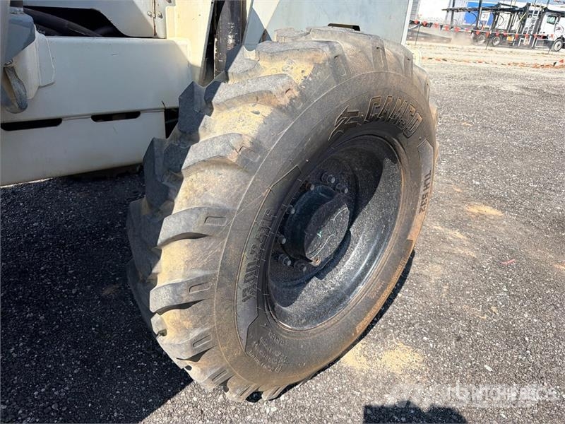 Terex TH844C Teleskopski viličarji