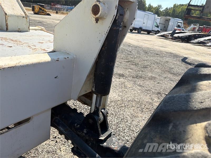 Terex TH844C Teleskopski viličarji