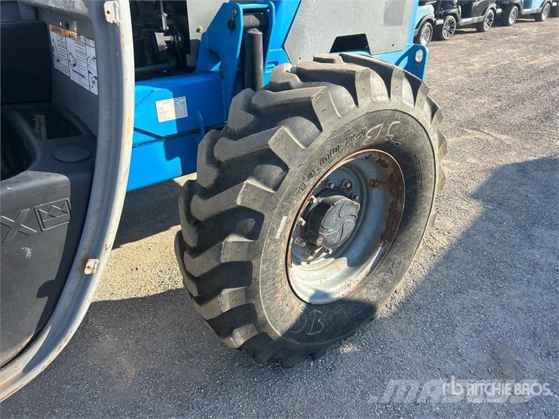 Terex TH844C Teleszkópos rakodók