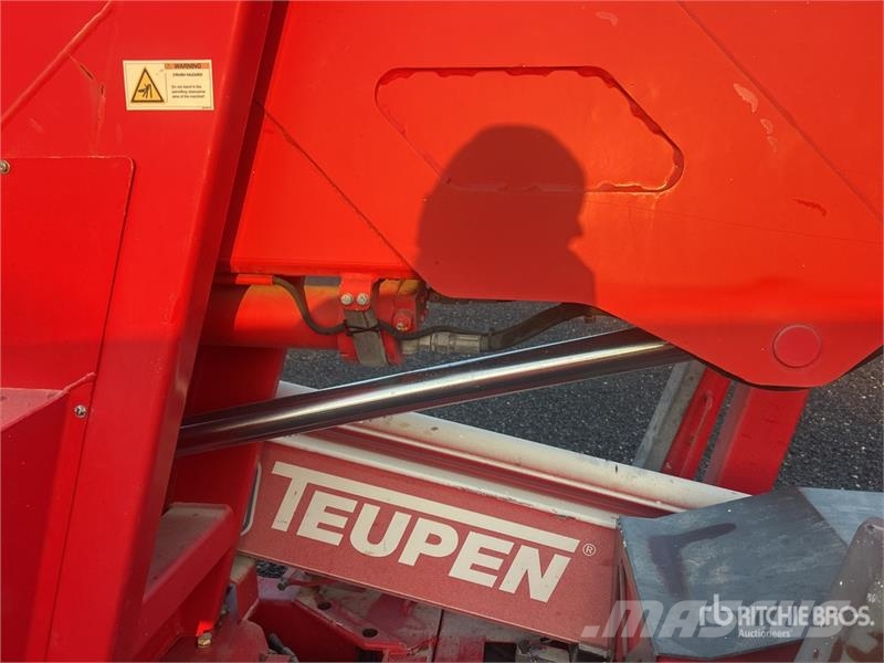 Teupen TL69A Crawler Electric Articulating Boom Lift Kĺbové plošiny